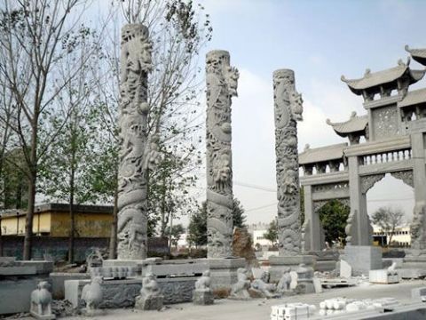 點擊查看詳細信息<br>標(biāo)題：石雕龍柱2 閱讀次數(shù)：1175